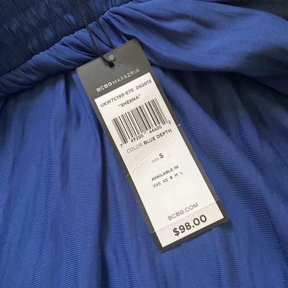 BCBG “sheena” shorts - Picture 3 of 3